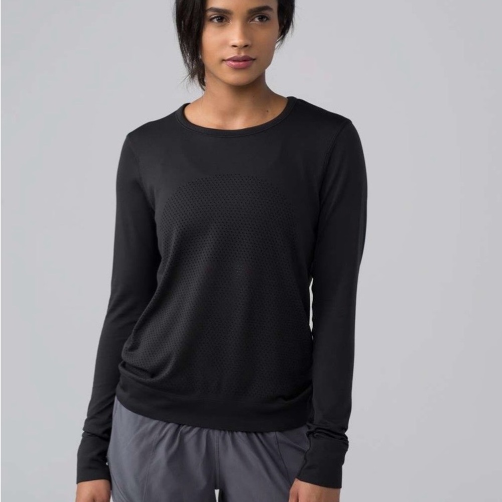 lululemon athletica Black Long Sleeve Tee